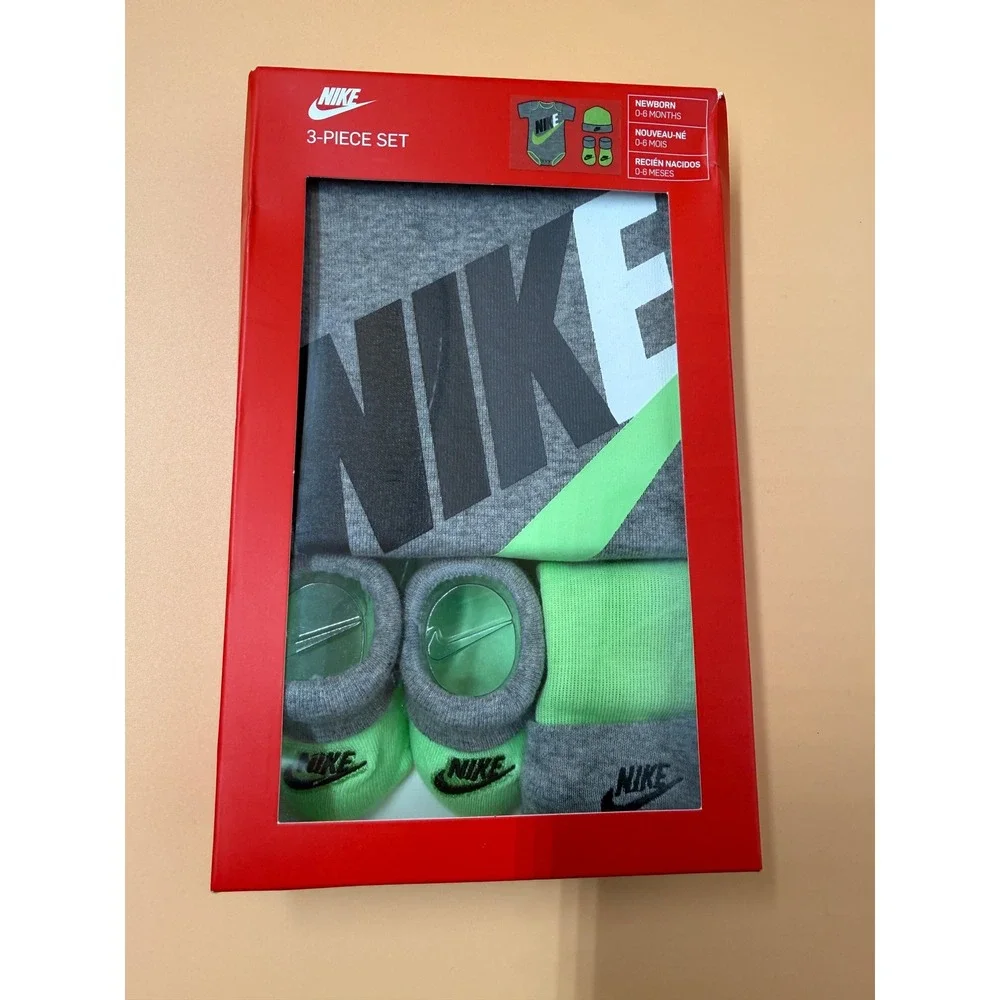 Nike Baby 3-Piece Set 0-6M Grey Neon Green Bodysuit Hat Booties Set